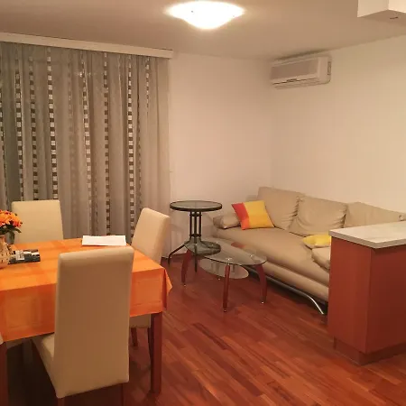 Apartmán Ap. Galerija Istok Zapad 3 Dream View